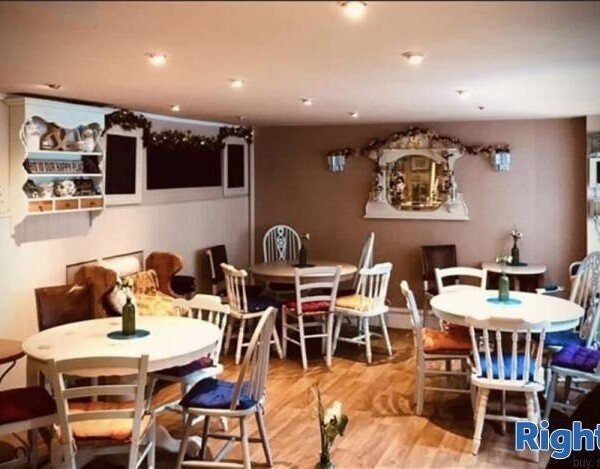 Cafe & Sandwich Bars For Sale in Whitby Photo 4