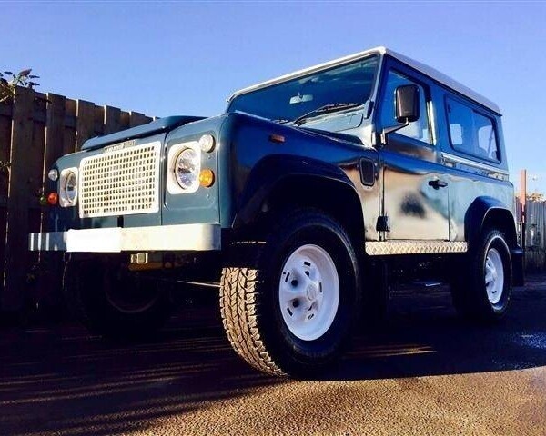AN INDEPENDENT SPECIALIST IN REPAIR AND MAINTENANCE SERVICES FOR JAGUAR, LAND ROVER AND 4X4 VEHICLES Photo 4