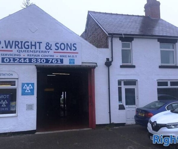 MOT Garage & 3 Investment Properties - Clwyd Photo 4