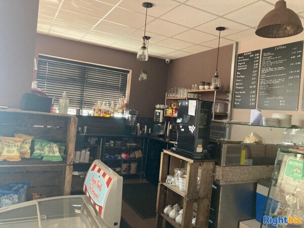 INDEPENDENT COFFEE BAR LOCATED IN DESIRABLE AREA OF LEICESTER Photo 4