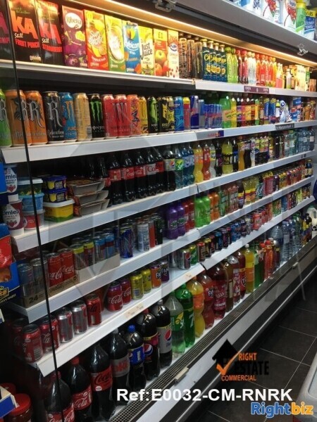 Spacious Off Licence in a Prime Location - Essex Photo 4