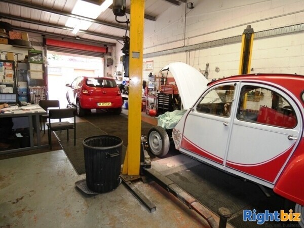 Car Sales & Service Repair Centre For Sale in Chorlton Photo 4