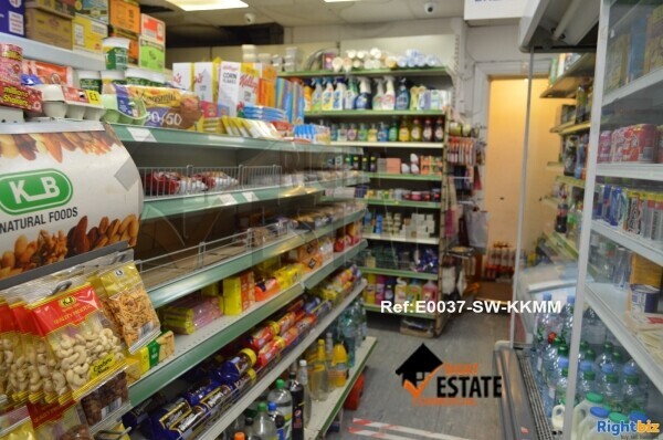 High Turnover Off Licence in a Prime Location - Tooting Photo 4