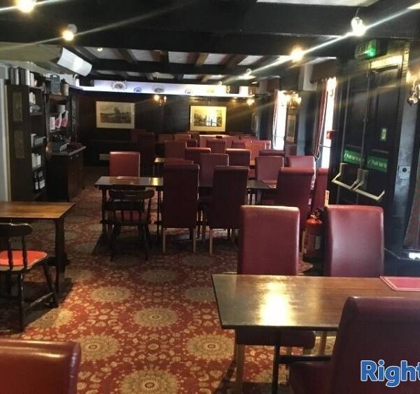 Well Established Restaurant For Sale Photo 4