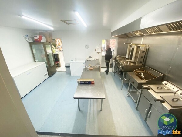 HOT FOOD TAKEAWAY: OLDHAM: Photo 4