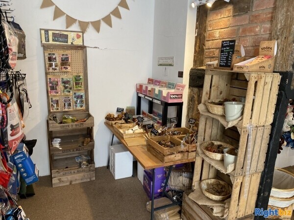 Natural Pet Shop business for sale Photo 4