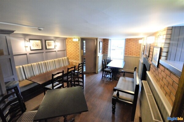 Substantial pub premises in a popular Fife village (ref 1416) Photo 4