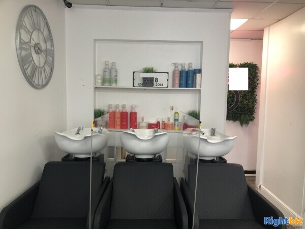 Boutique Hairdressing Salon- Surrey/Middlesex Photo 4