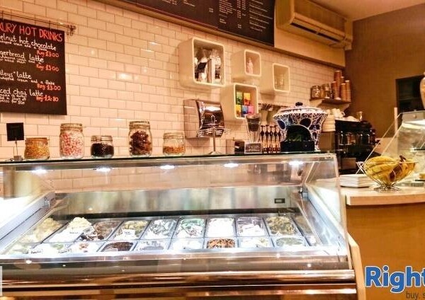 Superb Espresso Bar and Gelateria: West Hertfordshire Photo 4