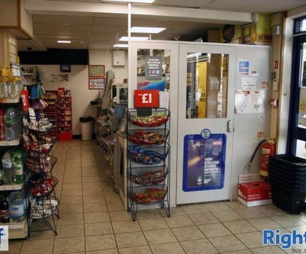 Convenience Store - Carlton, Nottingham Photo 4