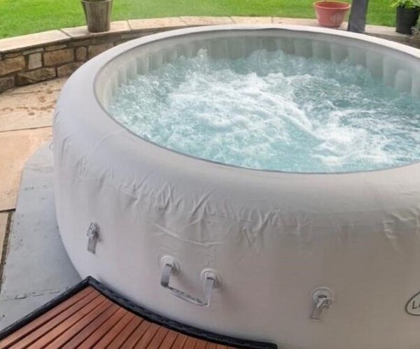 Relocatable Hot Tub & Party Hire - Lancaster Photo 4