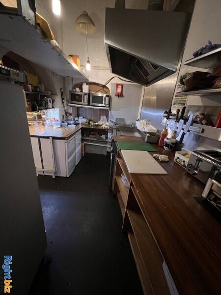Bistro cafe restaurant for sale Photo 4