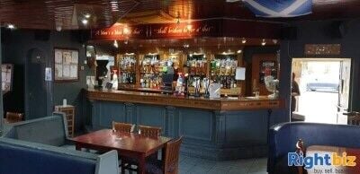 Very popular and well established public house in West Dunbartonshire, close to all local amenities Photo 4
