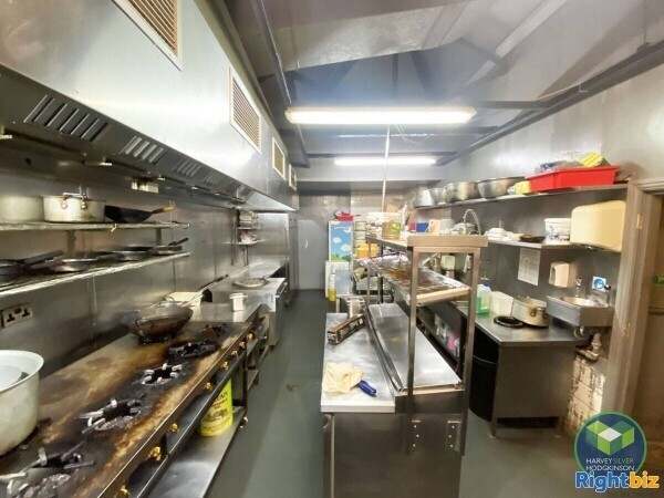 RESTAURANT: CHORLTON CUM HARDY: Photo 4