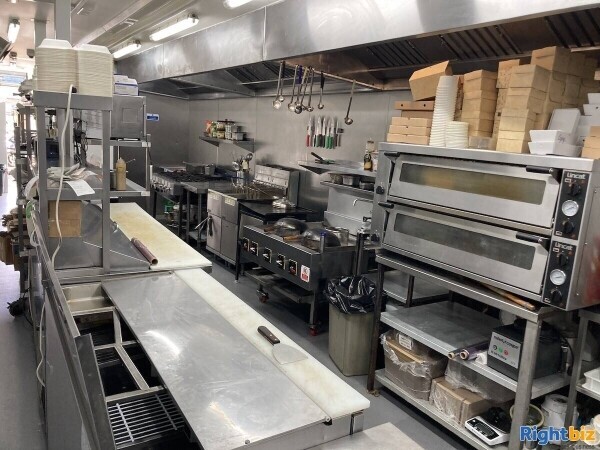 Dark Kitchen Lease for Sale in Harrow | 2 Kitchens | Possible to Convert into Takeaway Photo 4