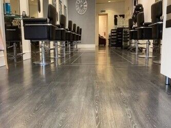 Well Presented Hair Salon For Sale Photo 4