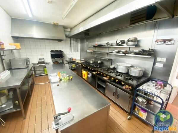 LICENSED RESTAURANT: BURNLEY: Photo 4