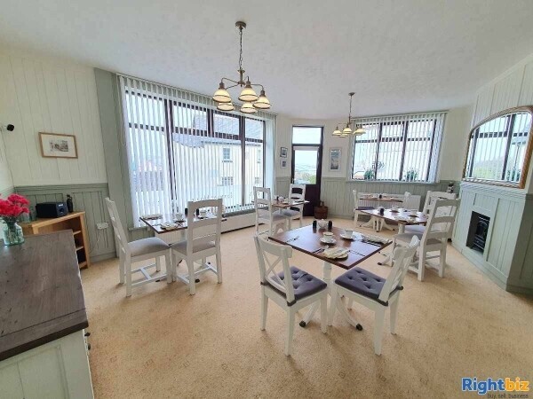 Beautiful Edwardian Guest House for Sale Photo 4