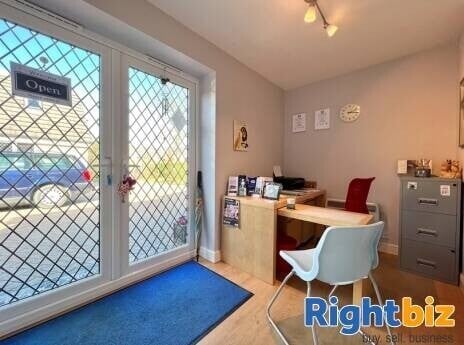 Profitable Established Cattery With Very Spacious Property in Oxfordshire Photo 4