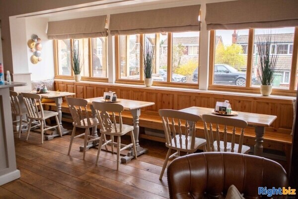 KENT - HIGH QUALITY PUB & RESTAURANT Photo 4