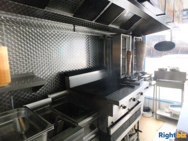 HOT FOOD TAKE-AWAY & DELIVERY - CLOSE UNIVERSITY - READING Photo 4