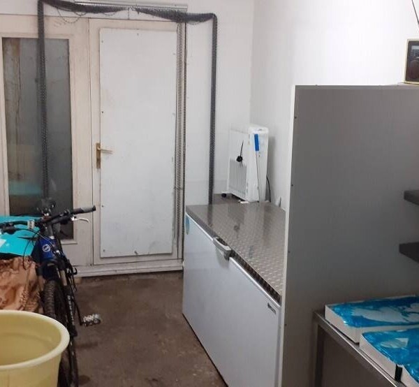 OUTSTANDING FISH & CHIP SHOP WITH CAFE AREA. 4.5 DAYS TRADING ONLY. YORKSHIRE COAST Photo 4
