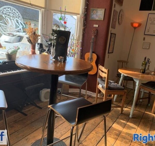 CAFÉ BAR Photo 4