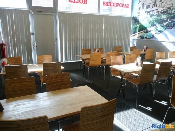 POPULAR CAFE IN BOGNOR REGIS, WEST SUSSEX Photo 4