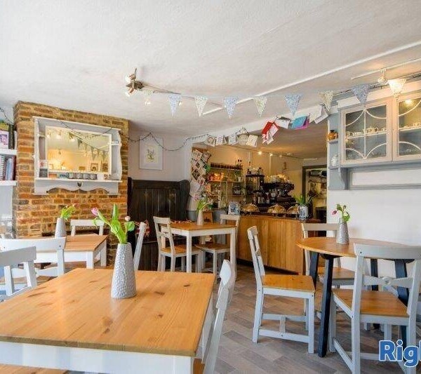 Traditional Tearoom in Historic Battle Photo 4