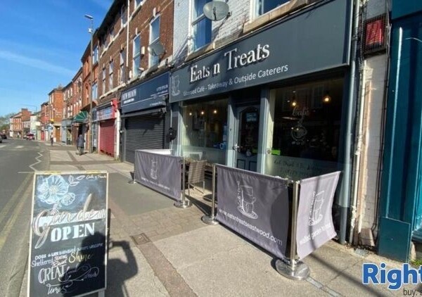 Leasehold Independent Licensed Café Located in Eastwood Photo 4
