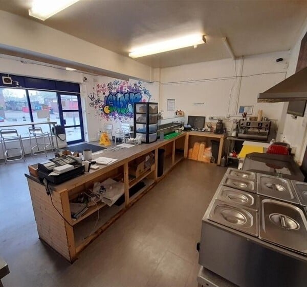 Cafe & Sandwich Bars For Sale in Ellesmere Port Photo 4