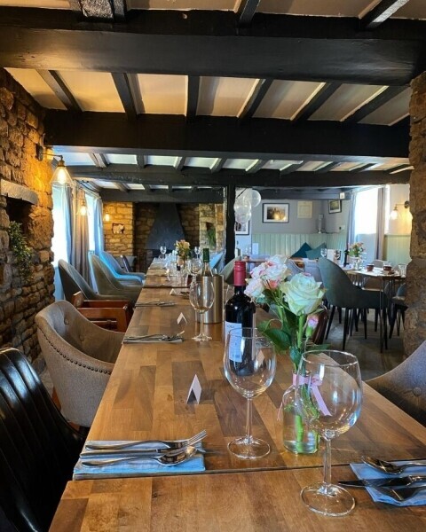 Popular And Successful Gastro Pub In Rural Market Harborough Photo 4