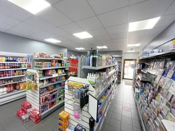 GLASGOW, HIGHLY PROFITABLE CONVENIENCE STORE WITH POST OFFICE Photo 4