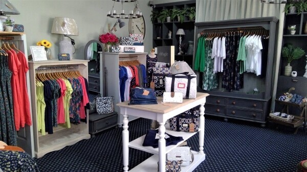 Gift Shop with Full E-Commerce Photo 4