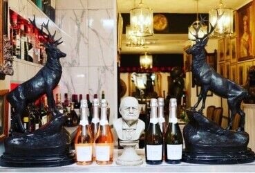 Restaurant & Bar lease for sale in Central London, W1T. Premium £225k. No time wasters please