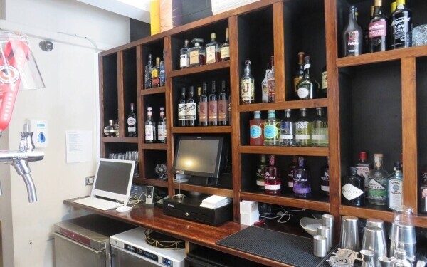 Popular, Innovative Bar and Eatery Photo 4