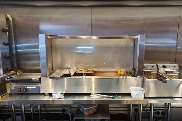 Modern Lebanese Restaurant for Sale in Streatham Hill Photo 4