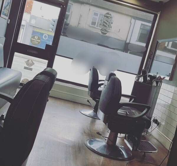 Traditional Gentleman’s Barber Shop for Sale in Crewe Photo 4