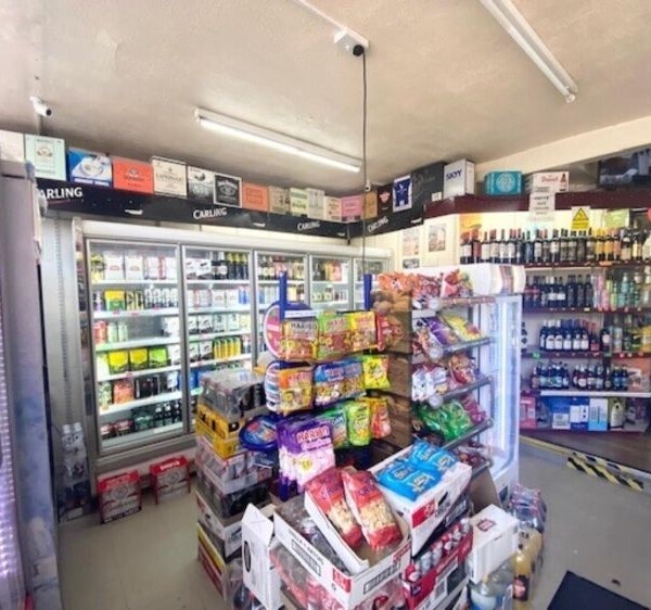 Leasehold Off-Licence Located In Solihull Photo 4