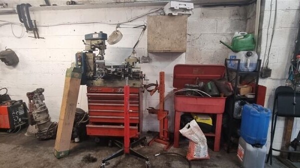 Well-Established MOT and Car Servicing Garage in South Yorkshire Photo 4
