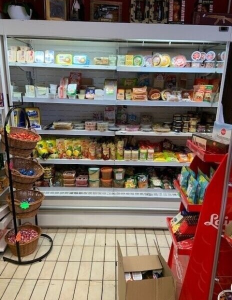 Licensed Retailer of Imported Food & Drink Rugby Photo 4