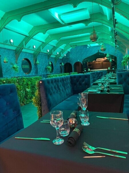 Cocktail Bar, Shisha, Turkish Restaurant and Nightclub - ALL in ONE Place in ASCOT for sale Photo 4