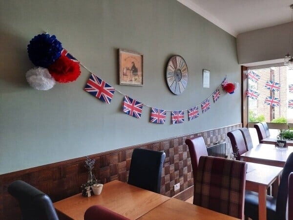 A fashionable catering business in a highly sought-after area of Mapperley, Nottingham Photo 4