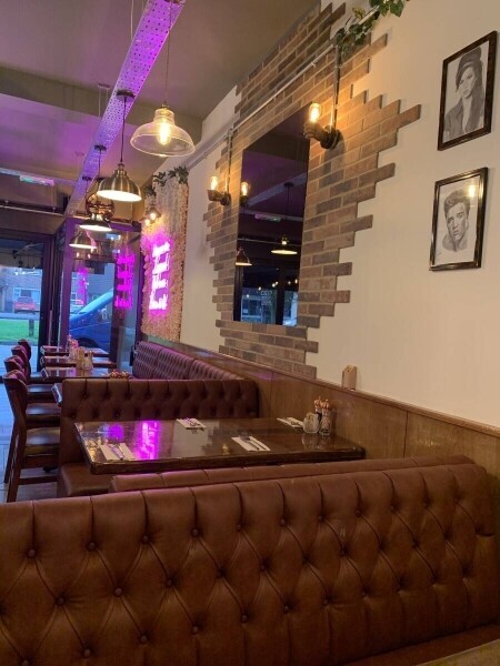 Leasehold Cafe/Restaurant for sale in Cockfosters Photo 4