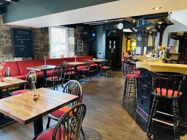Popular Destination Restaurant and Bar nr. Queensferry Crossing and Sth Queensferry on A904 Photo 4