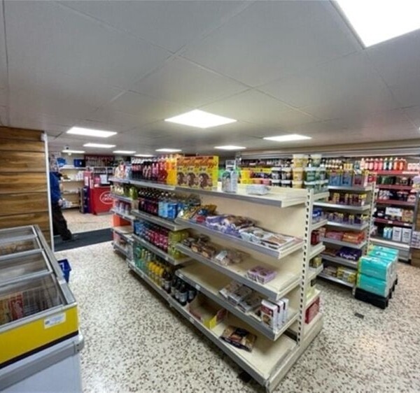 *REDUCED FOR QUICK SALE* Profitable and Well-Established Off Licence/Convenience Store and Post Office in Prime Location Photo 4