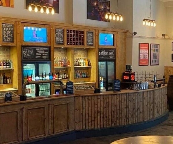 Pub & Nightclub/Entertainment Venue - Warrington Photo 4