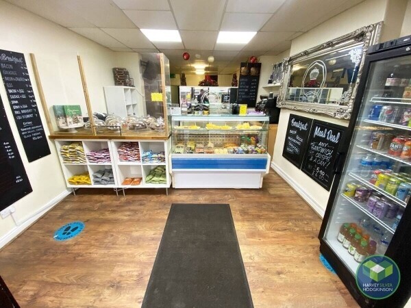 SANDWICH BAR: MARPLE: Photo 4