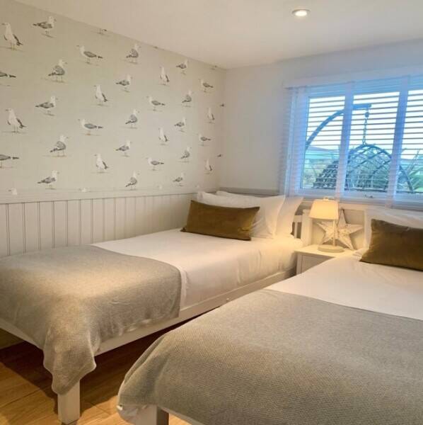 A collection of contemporary holiday chalets and associated business in Norfolk Photo 4