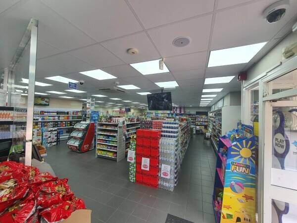 Derbyshire- Convenience Store with Post Office Photo 4